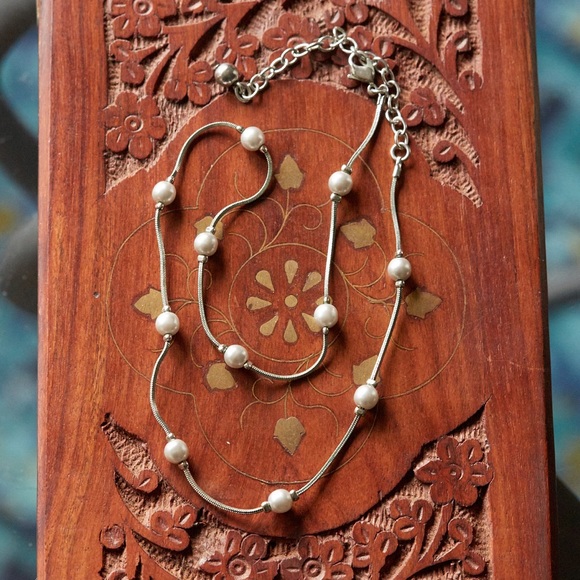 Jewelry - Silver necklace